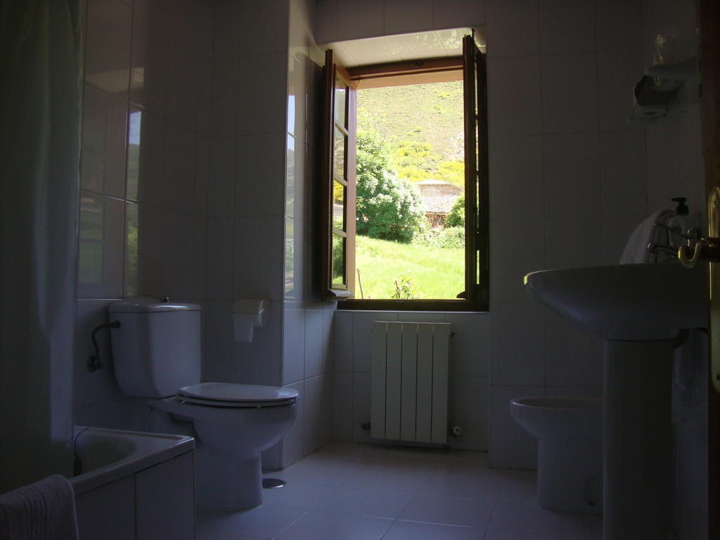 Hotel Rural Genestoso Oda fotoğraf